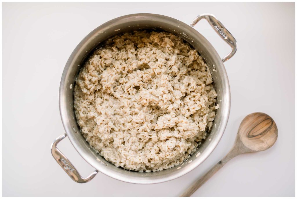 How to cook oatmeal on the stove